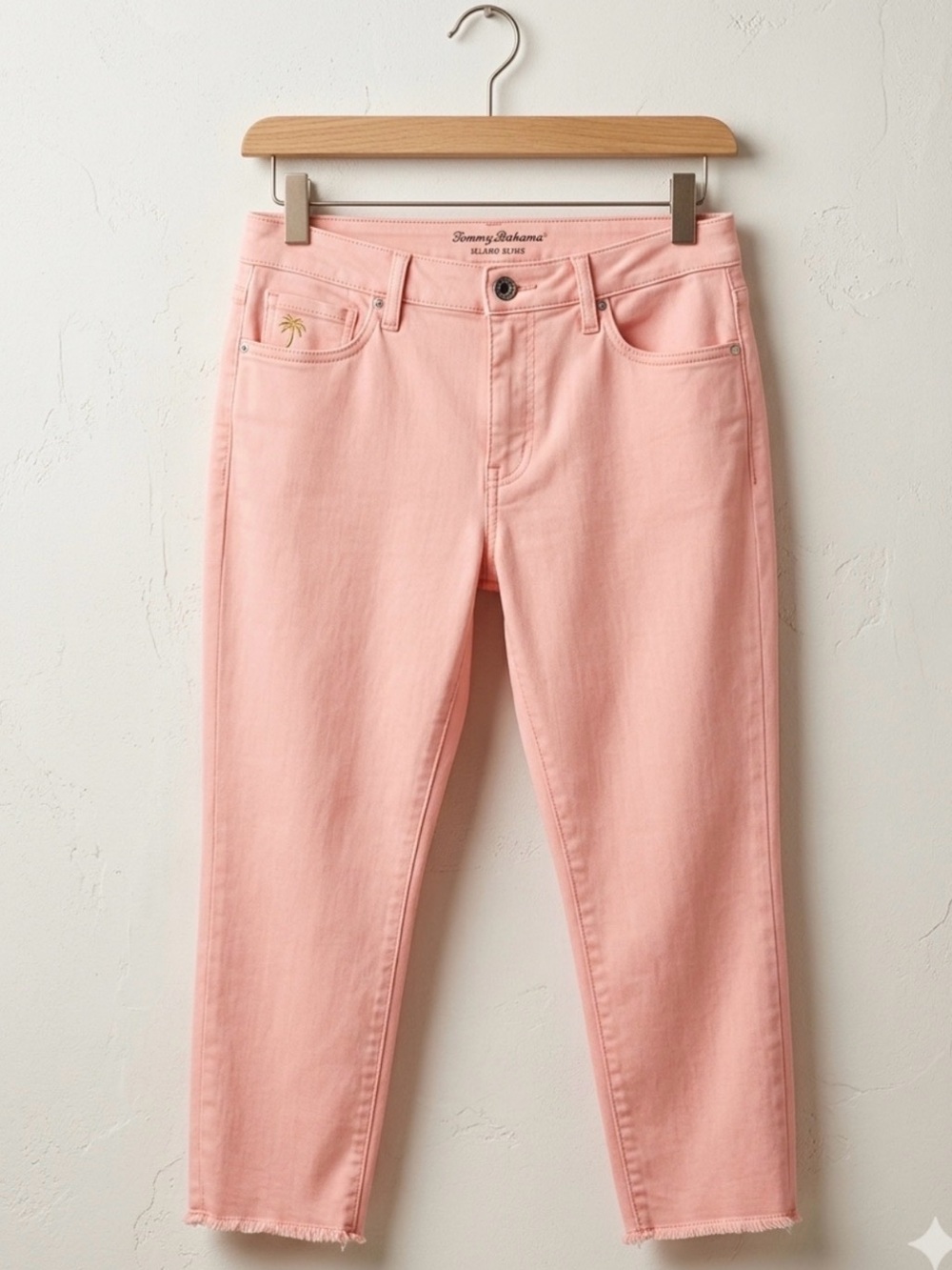 Tommy Bahama size 10 Pink Cropped ankle Jeans pants